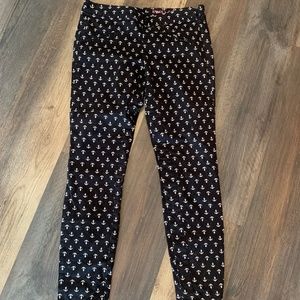 GAP Super Dkinny‎ khakis with stretch. Anchor pattern . Worn once